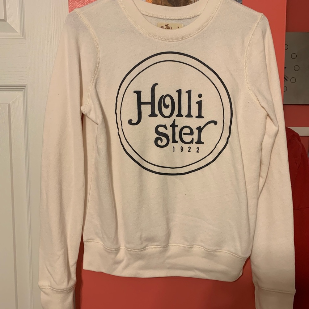 HOLLISTER Crew neck